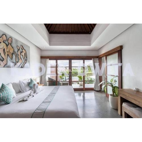 Luxury Villa 3KT 3KM SHM IMB Full Furnish di Jalan Kunti Seminyak - Bali