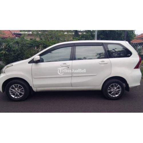 Daihatsu Xenia R Deluxe 2012 Manual AC Dingin Mesin Sehat dan Kering Mobil Bagus Siap Pakai - Surabaya