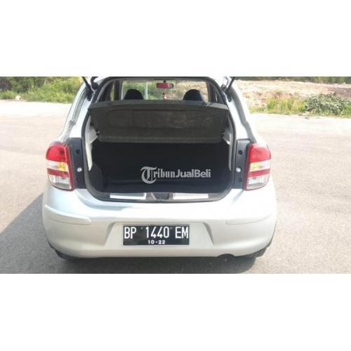 Mobil Matic Murah Nissan March Bekas Tahun 2012 Matic Normal Bisa Kredit - Batam