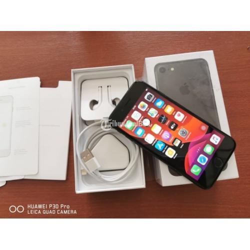 iPhone 7 128GB Black Ex Garansi Resmi Inter Fullset Mulus Normal Harga Nego - Denpasar