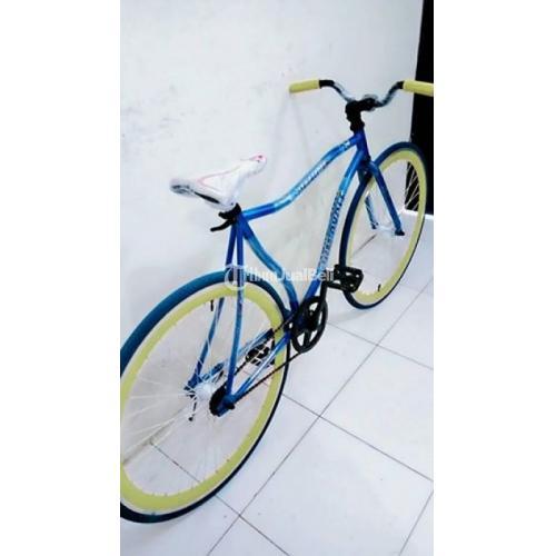 Sepeda Fixie Sporty Classic Bekas Warna Blue Navy Normal Mulus