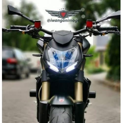 Moge Bekas Ducati Streetfighter 848 2013 Full Paper Pajak Baru ATPM - Surabaya