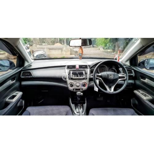 Mobil Sedan Bekas Honda City 2011 Matic Murah Normal Mulus Siap Pakai - Bali