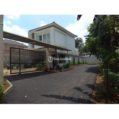 Rumah Mewah Townhouse 2 Lantai Di Bintaro Dekat Bandara Hanya 4 Unit - Banten