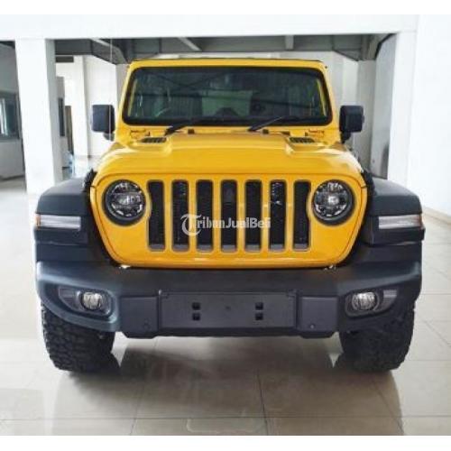 Mobil Jeep Rubicon JL2.0 Turbo 272HP Keyless Siap Gas di Jakarta