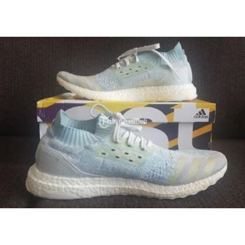 Sneakers Adidas Ultraboost Second Original Mulus Siap Pakai - Sleman