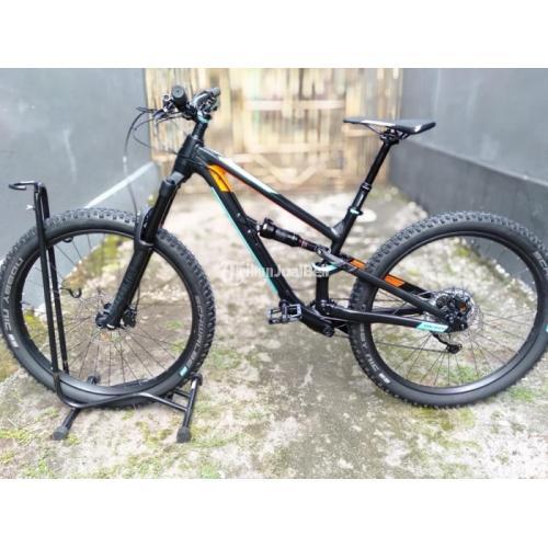 Sepeda MTB Polygon Siskiu T8 Size S Mulus Like New Harga Nego