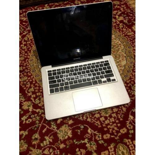 Apple Macbook Pro 13 inch Bekas Normal Ram 4GB Mulus Harga nego di