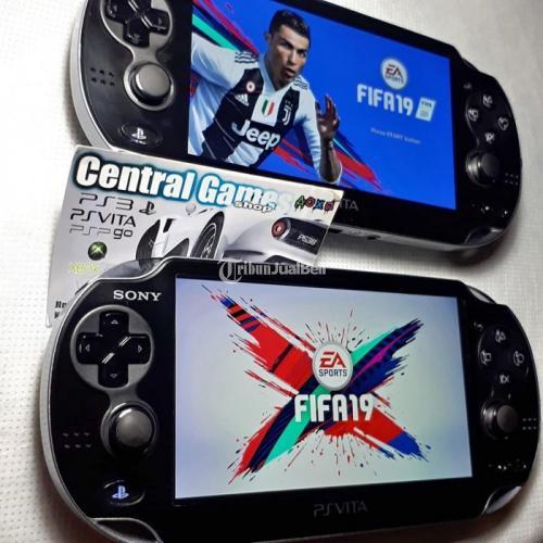 Konsol Sony PS Vita Fat 8GB Bekas Henkaku Full Game Siap Main - Main Image
