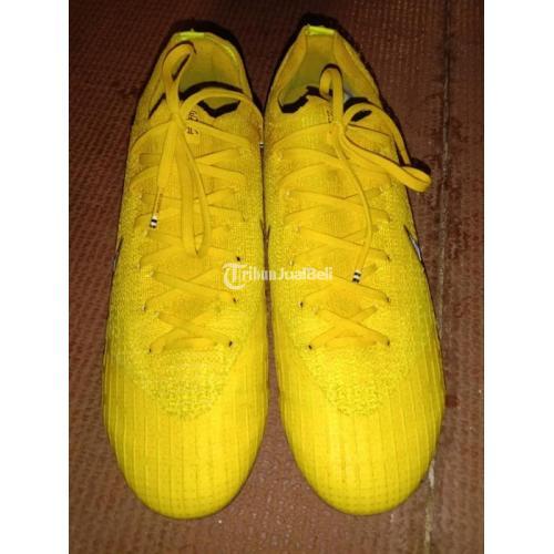 Sepatu bola clearance nike mercurial neymar