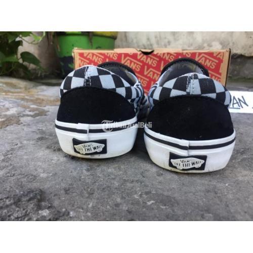 Sepatu Vans Slip On PRO Thrasher Black Checkerboard Size 42 Bagus