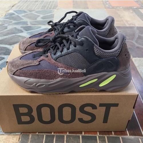 Harga adidas hotsell yeezy 700 original