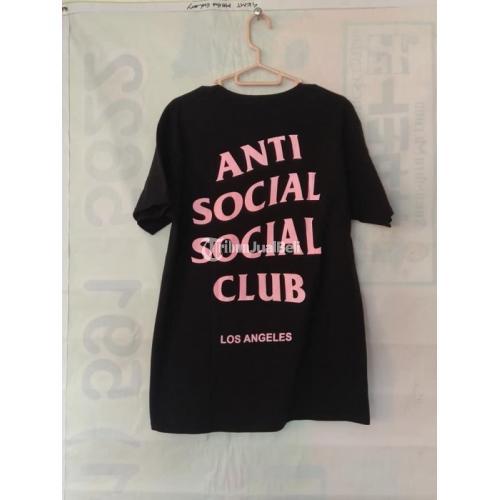 Kaos Anti Social Social Club Los angeles Size M Warna Hitam di