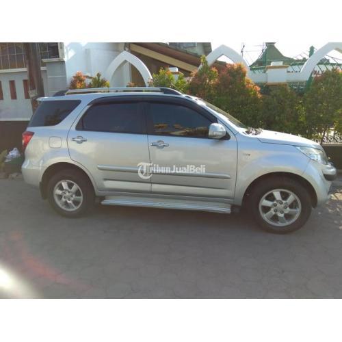 Mobil Daihatsu Terios TX Manual 2010 Silver Bekas Mulus Orisinil Surat Lengkap - Surakarta