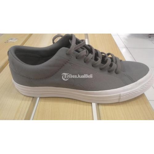 Sepatu converse hotsell 50 ribuan