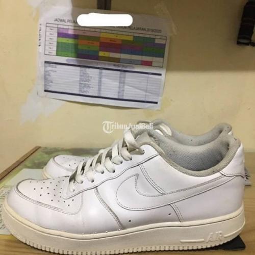 Sepatu Nike Air Force Bekas Original Kondisi Masih Bagus Harga