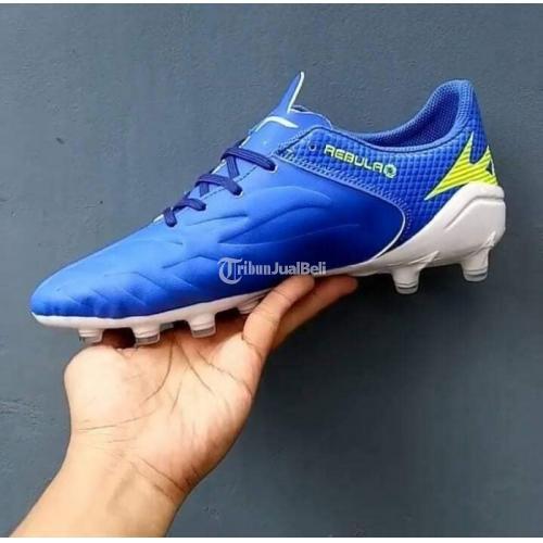 Sepatu futsal mizuno clearance biru