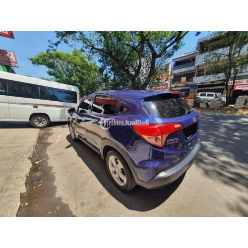 Honda HRV Tahun 2016 Warna Biru Tipe E CVT matic Sangat Mulus Pajak Panjang Harga Nego - Makassar