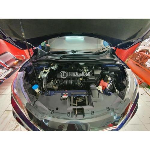 Honda HRV Tahun 2016 Warna Biru Tipe E CVT matic Sangat Mulus Pajak Panjang Harga Nego - Makassar