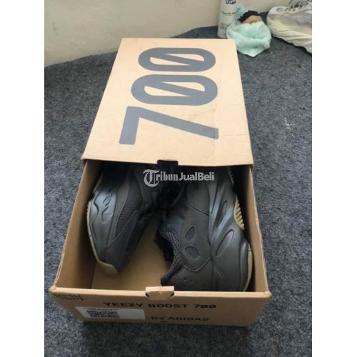 Adidas yeezy hot sale 700 harga