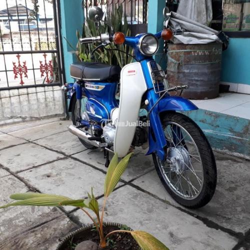 Honda C70 Warna Biru Produksi 1975 Barang Langka Surat BPKB Plat D - Sukabumi