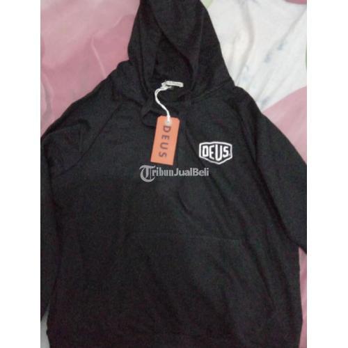 Harga hoodie outlet deus