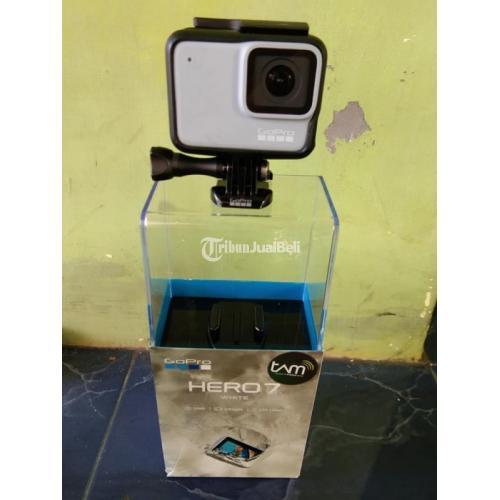 Kamera Action Cam Murah Gopro Hero 7 Bekas Warna White Lengkap Normal