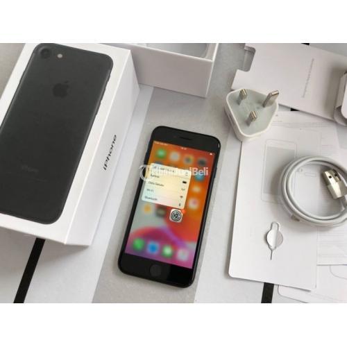 HP Apple iPhone 7 32GB Black Matte Fullset Mulus Resmi No Minus - Denpasar
