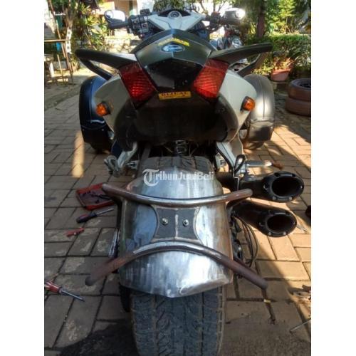Motor Roda Tiga Murah Can Am Spyder RS Bekas Tahun 2013 Edisi Spesial Pajak Off Normal - Bogor