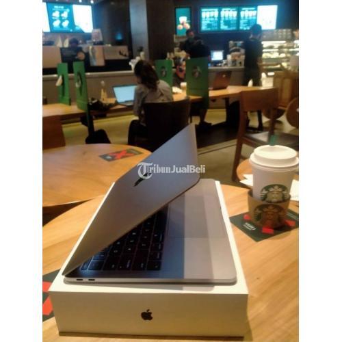 Laptop Bekas Apple Macbook Pro 13 Inch 2017 Normal No Kendala - Bogor