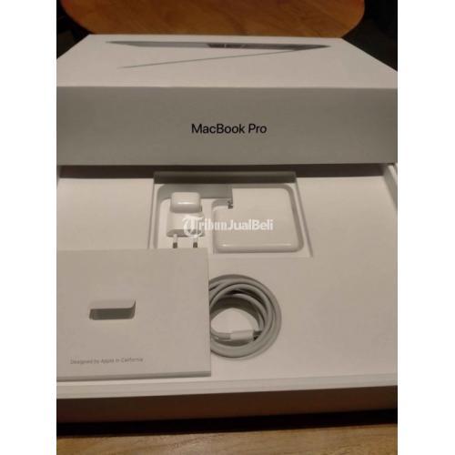 Laptop Bekas Apple Macbook Pro 13 Inch 2017 Normal No Kendala - Bogor