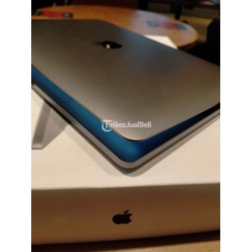 Laptop Bekas Apple Macbook Pro 13 Inch 2017 Normal No Kendala - Bogor