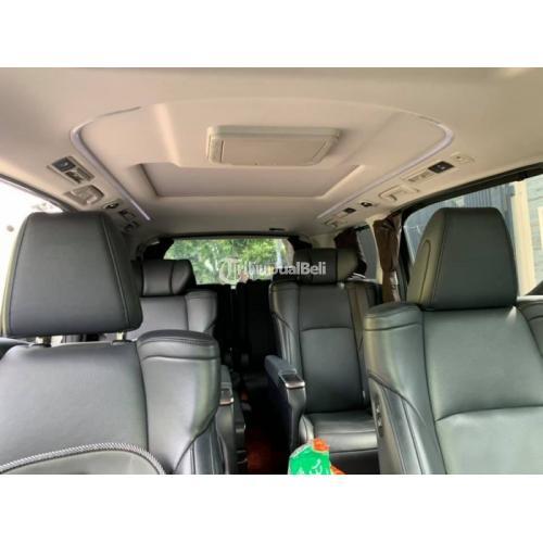 Mobil Mewah Bekas Toyota Vellfire 2.4 G Facelift AT 2018 ATPM Harga Nego - Bekasi