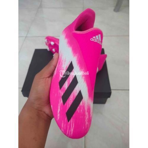 Foto sepatu 2024 bola adidas ori