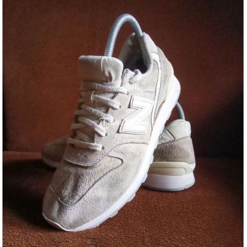 Harga sepatu new balance cheap 696