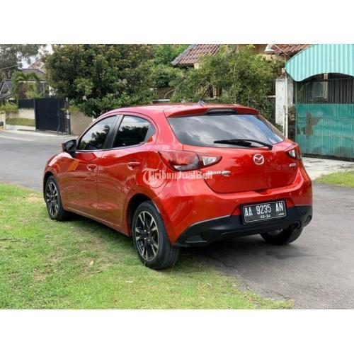 Mazda 2 Skyactiv 2014 AT Merah AC Dingin Mobil Bagus Mulus Terawat - Jogja