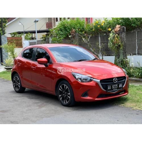 Mazda 2 Skyactiv 2014 AT Merah AC Dingin Mobil Bagus Mulus Terawat - Jogja