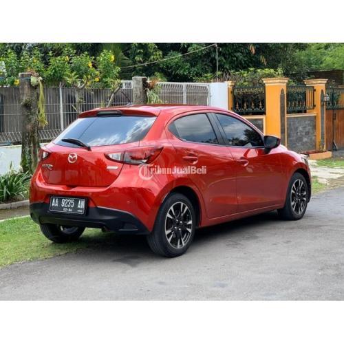 Mazda 2 Skyactiv 2014 AT Merah AC Dingin Mobil Bagus Mulus Terawat - Jogja