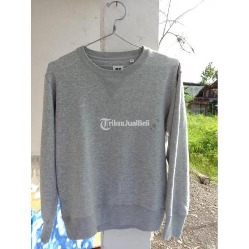 Harga crewneck cheap uniqlo