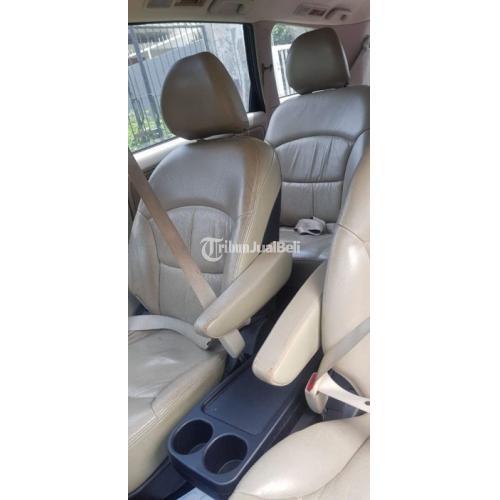 Mitsubishi Grandis 2008 AT Built Up Nopol Mobil Pribadi Tangan Pertama - Surabaya