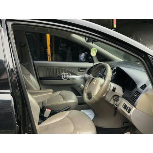 Mobil Mitsubishi Grandis Bekas Tahun 2005 Matic Murah Lengkap Pajak Off Normal - Jakarta Timur