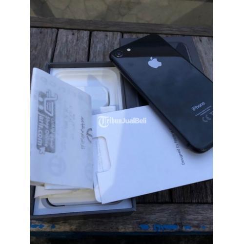 iPhone 8 64GB Grey Fullset Original Tangan Pertama 3D Touch Empuk Kamera Hp Jernih - Semarang