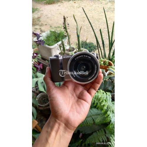 Kamera Mirrorless Murah Sony A5100 Bekas Lensa Kit Normal Lengkap di