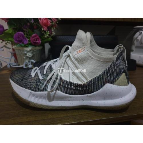 Under armour sale curry 5 harga