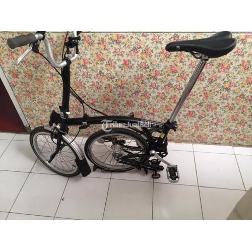 Sepeda Lipat Brompton M3L Bekas Seli Murah Warna Black Terawat - Malang