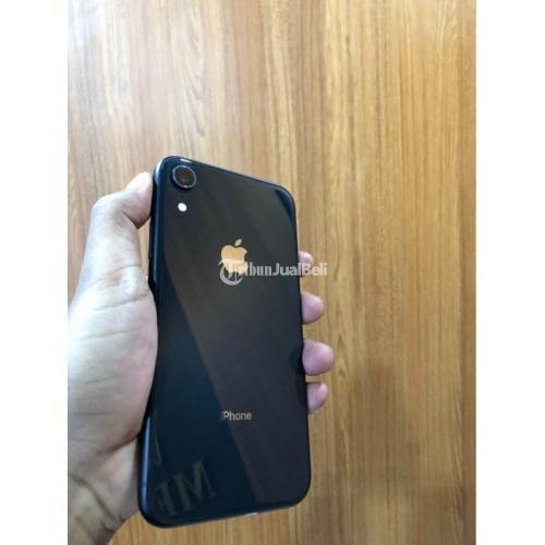 HP Iphone XR 64GB Bekas Warna Grey Lengkap Normal Harga Murah - Sukoharjo
