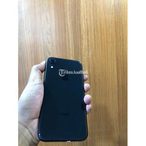 HP Iphone XR 64GB Bekas Warna Grey Lengkap Normal Harga Murah - Sukoharjo