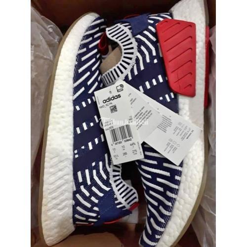 Harga on sale nmd r2