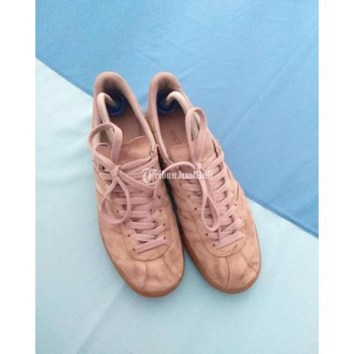 Adidas hotsell munchen coklat