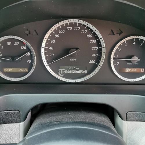 Mercedes Benz CdiClass Mobil Tangan1 Surat Lengkap Mesin Terawat di